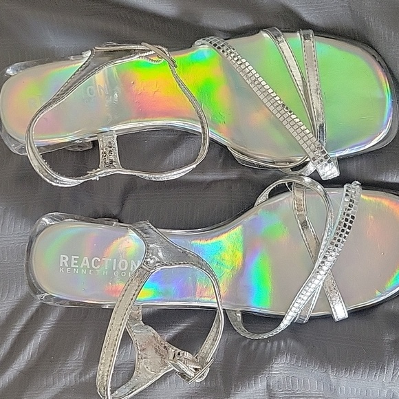 Sandals - Picture 2 of 6